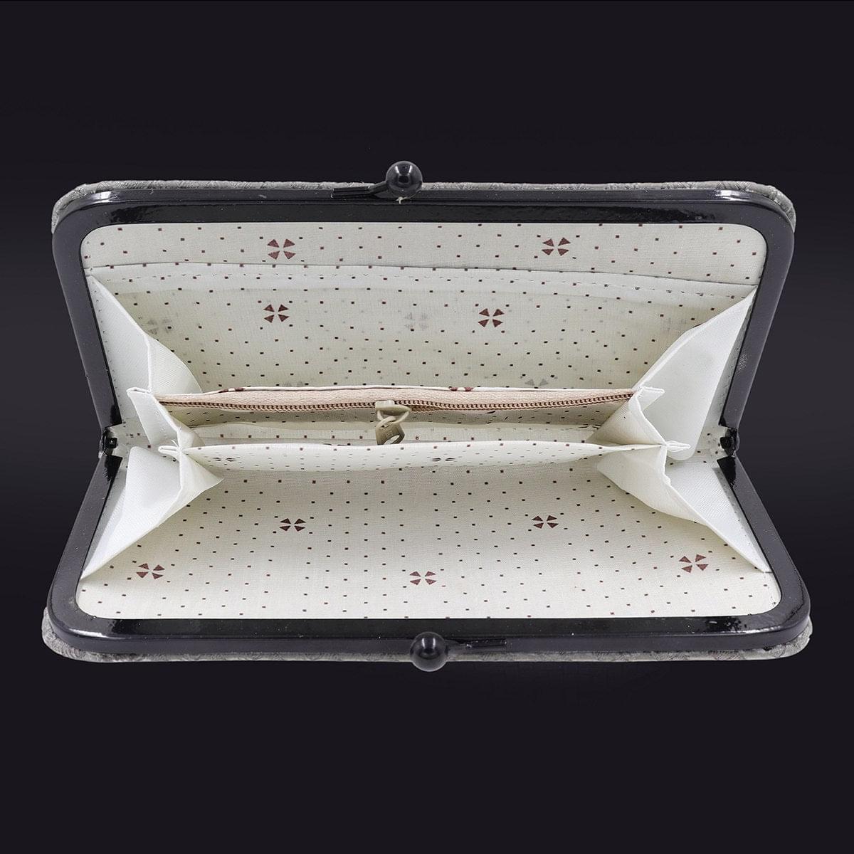 3D Bricks Checks design PU-LEATHER Shining & Glittering material Hand Wallet/Clutch
