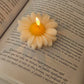 Lyonara Daisy Flower Floating Candle (Pack of 3]
