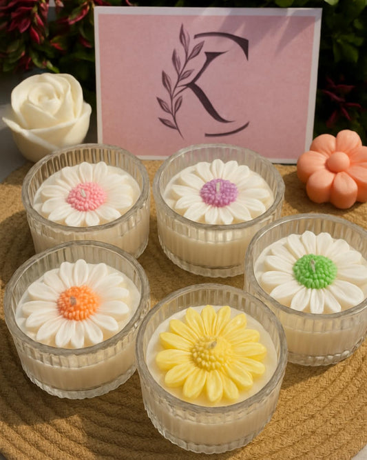 Lyonara Daisy Flower Floating Candle (Pack of 3]